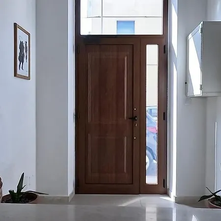 Marconi Non Lontano Dal Centro * アルゲーロ